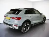 Gebraucht Audi A3 Sport 150 PS (110 kW) 2024 Pfeilgrau perleffekt Limousine