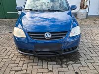Gebraucht VW Fox 54 PS (39 kW) 2005 Blau Kleinwagen