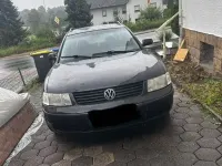 Gebraucht VW Passat Basis 101 PS (74 kW) 1998 Schwarz Kombi
