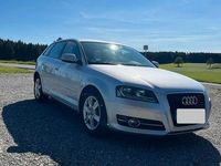 Gebraucht Audi A3 Attraction 125 PS (91 kW) 2011 Silber Kleinwagen