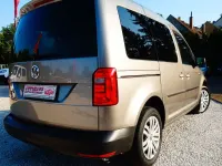 Usado VW Caddy 125 HP (91 kW) 2016 Bege Monovolume