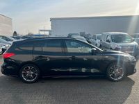 Gebraucht Ford Focus ST-Line 155 PS (114 kW) 2021 Schwarz Kombi