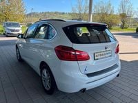 Gebraucht BMW 220 Luxury Line 192 PS (141 kW) 2017 Weiß Van / Kleinbus