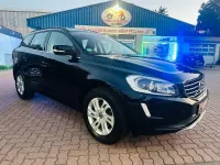 Gebraucht Volvo XC60 Momentum 190 PS (139 kW) 2015 Schwarz SUV