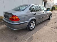 Second-hand BMW 320 150 CP (110 kW) 2004 Gri Berlinǎ