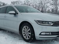 Gebraucht VW Passat 150 PS (110 kW) 2018 Silber Kombi