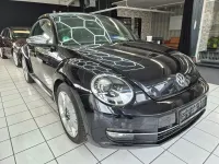 Gebraucht VW Beetle Edition 105 PS (77 kW) 2013 Schwarz Kleinwagen