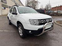 Gebraucht Dacia Duster 114 PS (83 kW) 2017 Weiß SUV