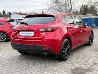 Gebraucht Mazda 3 Nakama 105 PS (77 kW) 2017 Rot Limousine