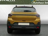 Neu Dacia Sandero Expression 110 PS (80 kW) 2026 Gelb Limousine