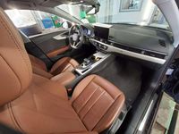 Gebraucht Audi A4 Advanced 204 PS (150 kW) 2023 Mythosschwarz metallic Kombi