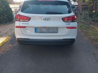 Gebraucht Hyundai i30 140 PS (102 kW) 2018 Weiß Kombi