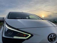 Gebraucht Toyota Aygo X-play 72 PS (52 kW) 2018 Weiß Kleinwagen