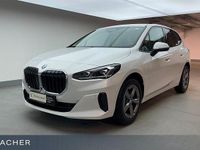 Gebraucht BMW 218 Active Tourer Sport Line 150 PS (110 kW) 2024 Weiß Van / Kleinbus