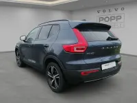 Gebraucht Volvo XC40 Plus 197 PS (144 kW) 2025 Denim blue / metallic SUV