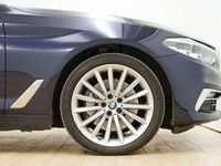 gebraucht BMW 530 d xDrive Touring [Luxury Line, LC Prof., 19"]