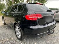 Gebraucht Audi A3 140 PS (102 kW) 2011 Schwarz Kleinwagen