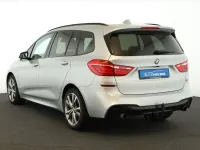 Gebraucht BMW 220 Gran Tourer M Sport 192 PS (141 kW) 2018 Glaciersilber Van / Kleinbus