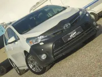 Gebraucht Toyota Verso 124 PS (91 kW) 2013 Weiß Van / Kleinbus