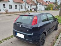 Gebraucht Fiat Punto Active 65 PS (47 kW) 2009 Blau Kleinwagen