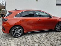 Gebraucht Kia Ceed GT-Line 140 PS (102 kW) 2024 Orange Kleinwagen