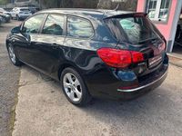 Gebraucht Opel Astra Style 136 PS (100 kW) 2014 Schwarz Kombi