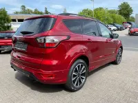 Gebraucht Ford Kuga ST-Line 179 PS (131 kW) 2017 Ruby red (metallic) SUV