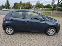 Gebraucht Peugeot 108 Active 69 PS (50 kW) 2016 Blau Kleinwagen