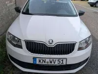 Gebraucht Skoda Octavia Active 86 PS (63 kW) 2014 Weiß Kombi