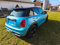 Second-hand Mini Cooper SD 170 CP (125 kW) 2016 Albastru Hatchback