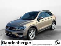 Gebraucht VW Tiguan Highline 150 PS (110 kW) 2018 Beigeschwarz SUV
