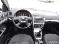 Gebraucht Skoda Octavia Family 122 PS (89 kW) 2012 Blau metallic Limousine