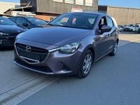 Gebraucht Mazda 2 Center-Line 75 PS (55 kW) 2015 Violett Limousine