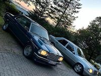 Gebraucht Mercedes E280 177 PS (130 kW) 1978 Blau