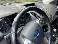 Gebraucht Ford Kuga 150 PS (110 kW) 2014 Weiß SUV