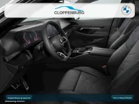 Neu BMW 520 197 PS (144 kW) 2026 Black sapphire Kombi