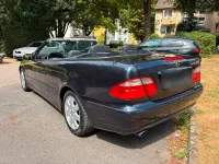 Gebraucht Mercedes CLK230 197 PS (144 kW) 2001 Blau Cabrio