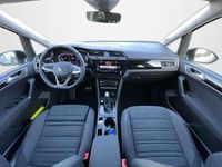 Gebraucht VW Touran Highline 150 PS (110 kW) 2024 Andere farbe Van / Kleinbus