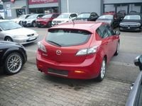 Gebraucht Mazda 3 Edition 105 PS (77 kW) 2011 Velocity red (metallic) Limousine