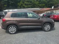 Gebraucht VW Tiguan 140 PS (102 kW) 2012 Braun SUV