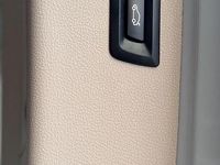 Gebraucht BMW 320 143 PS (105 kW) 2014 Weiß Limousine