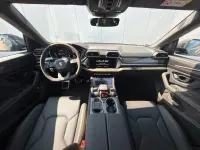 Neu Lamborghini Urus 620 PS (456 kW) 2026 Grün SUV