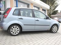 Używany Ford Fiesta 80 KM (58 kW) 2005 Niebieski Hatchback