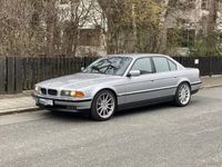 gebraucht BMW 750 i Absoluter Topzustand aus Privater Sammlung