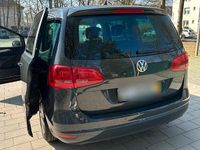 Gebraucht VW Sharan 140 PS (102 kW) 2015 Grau Van / Kleinbus