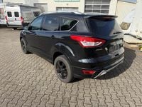 Gebraucht Ford Kuga 163 PS (119 kW) 2014 Schwarz SUV