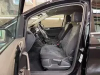 Gebraucht VW Touran Highline 150 PS (110 kW) 2023 Schwarz Van / Kleinbus