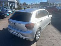 Gebraucht VW Polo Highline 110 PS (80 kW) 2021 Silber Limousine