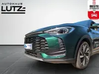 Neu MG ZS Luxury 197 PS (144 kW) 2026 Emerald green SUV