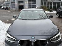 Gebraucht BMW 118 136 PS (100 kW) 2018 Grau Kleinwagen